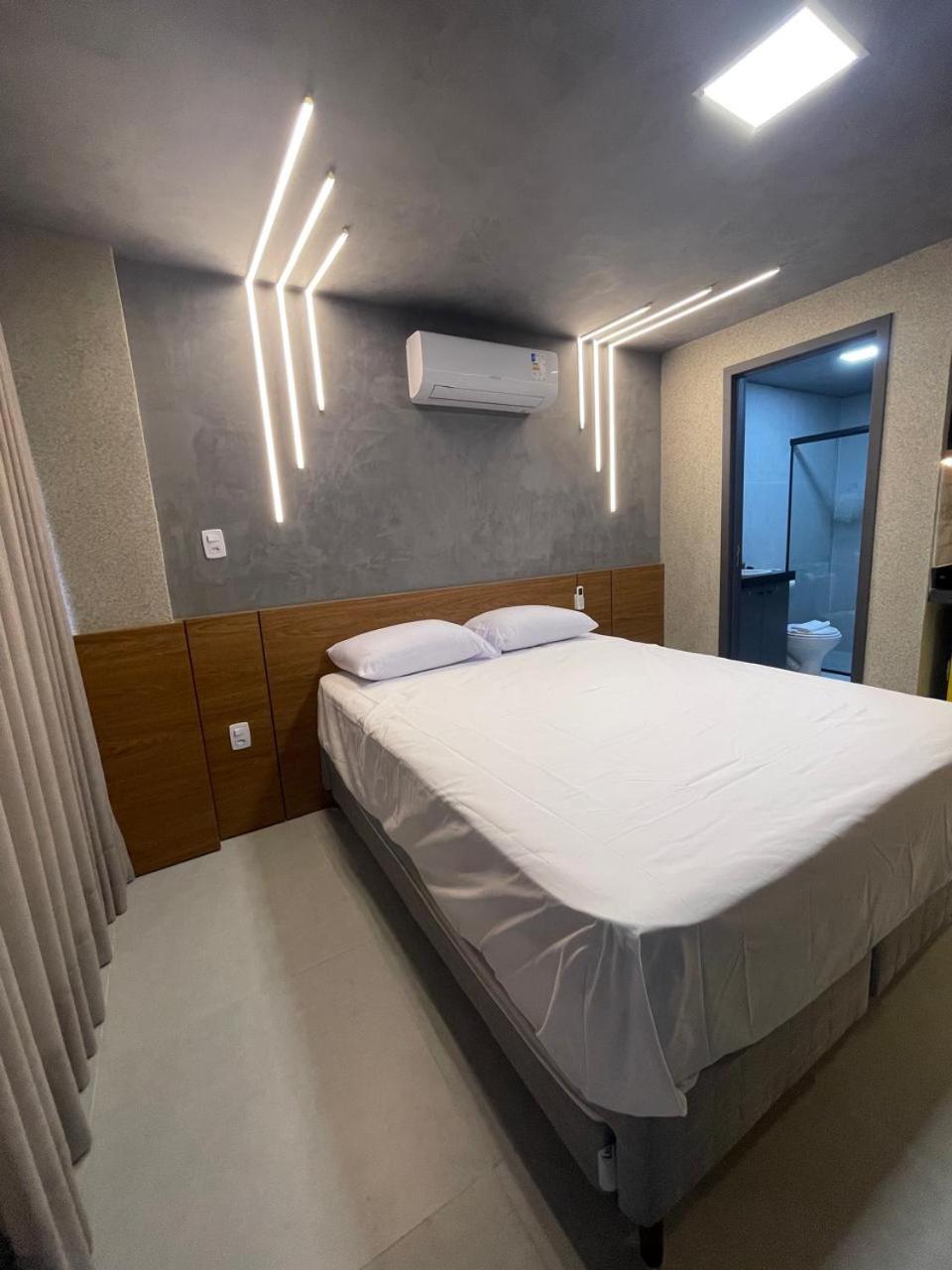 Storey Luxor Flats Caribessa - 002 Com Aparthotel